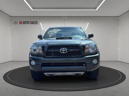 Used 2011 Toyota Tacoma 4x4 Double Cab image 8
