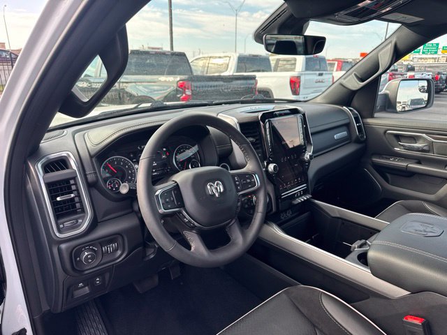 Used 2026 RAM 1500 Laramie AWD/4WD image 9