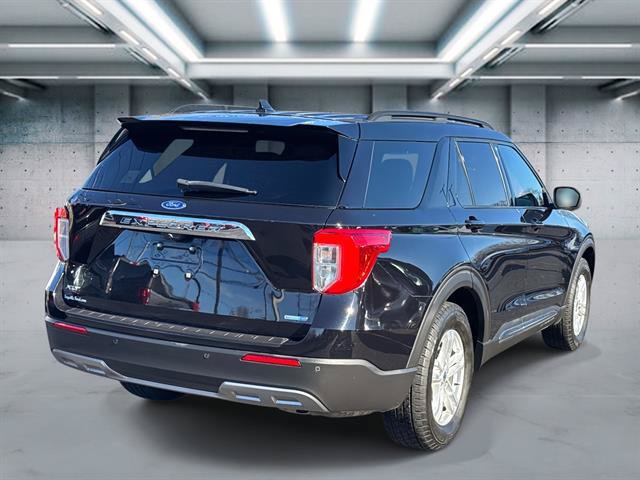 Certified 2020 Ford Explorer XLT w/ Equipment Group 202A AWD/4WD image 4