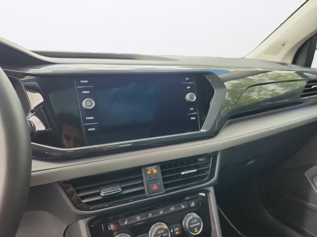 Certified 2023 Volkswagen Taos SEL AWD/4WD image 17