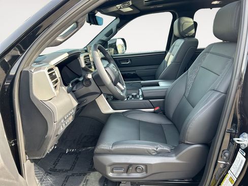 Used 2025 Toyota Sequoia Limited w/ TRD Off-Road Package AWD/4WD image 6