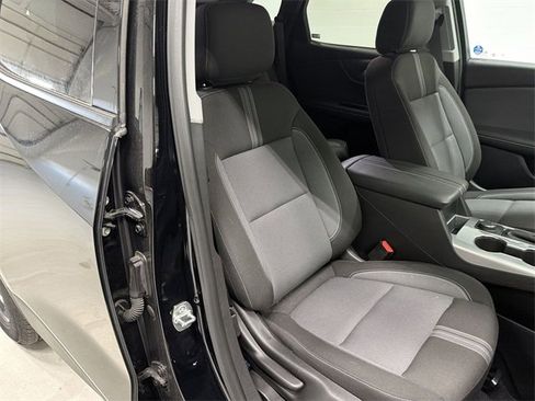 New 2025 Chevrolet Blazer LT w/ Midnight/Sport Edition image 19