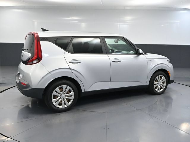 Used 2020 Kia Soul LX FWD image 3