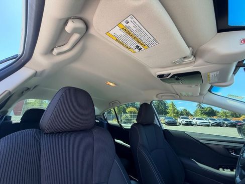 Used 2022 Subaru Legacy Premium AWD/4WD image 27