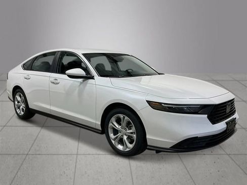New 2025 Honda Accord LX image 8