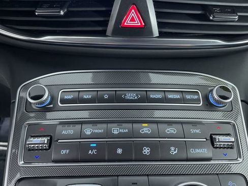 Used 2023 Hyundai Santa Fe Limited image 23