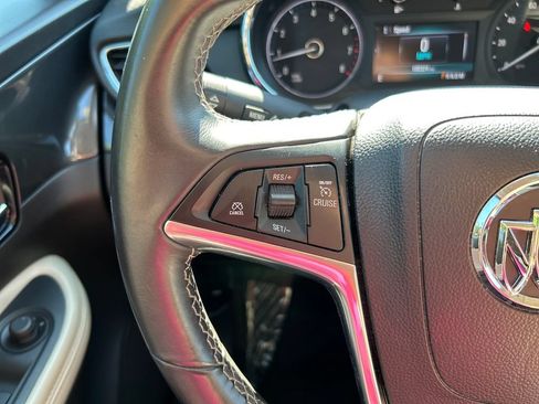 Used 2018 Buick Encore Preferred AWD/4WD image 22