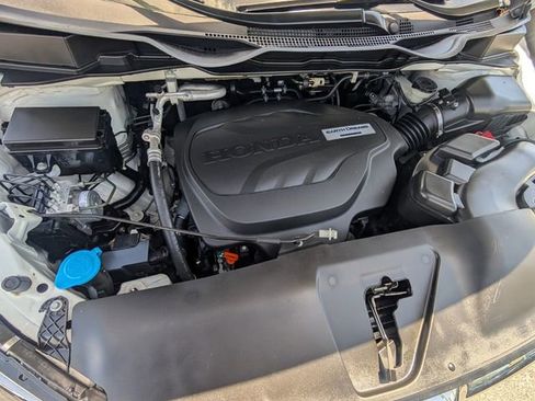 Used 2019 Honda Odyssey Elite image 24