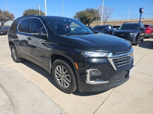 Used 2023 Chevrolet Traverse LT w/ LPO, Floor Liner Package image 4