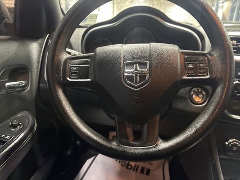 Used 2014 Dodge Avenger SE image 14