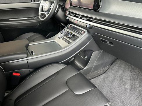 Certified 2025 Hyundai Palisade SEL AWD/4WD image 17