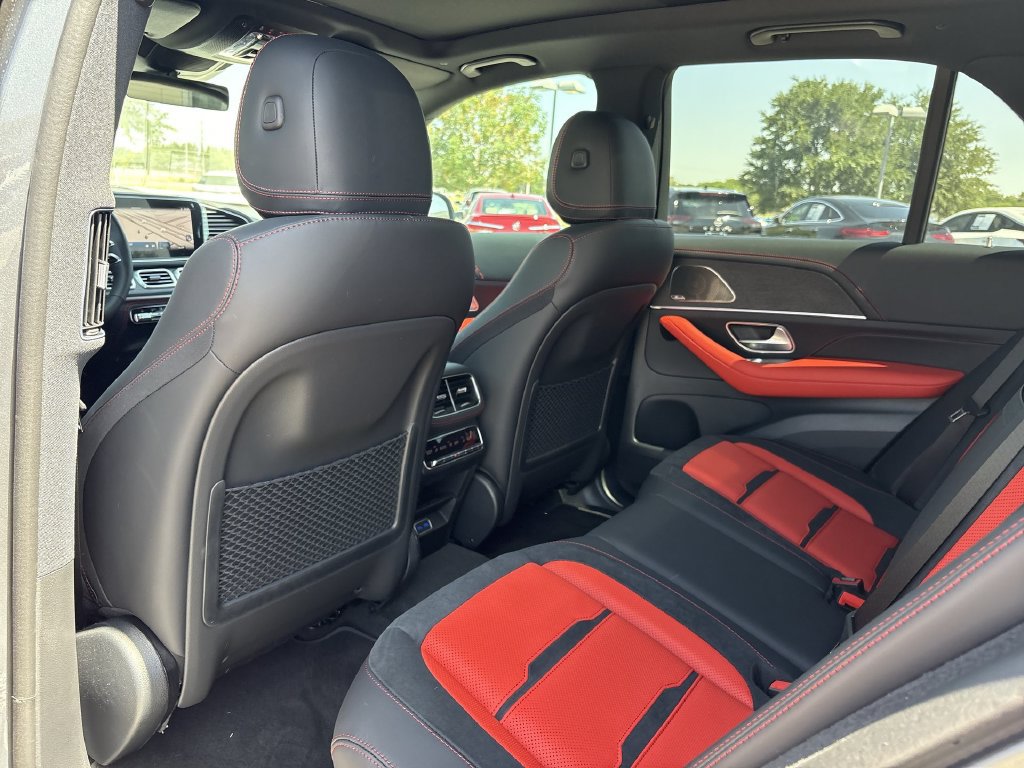 New 2026 Mercedes-Benz GLE 53 AMG 4MATIC image 13