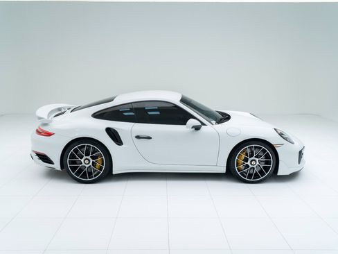 Certified 2019 Porsche 911 Turbo S image 8
