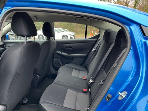 Used 2025 Nissan Sentra SV image 23