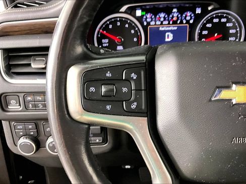 Used 2021 Chevrolet Tahoe Premier w/ Premium Package AWD/4WD image 10