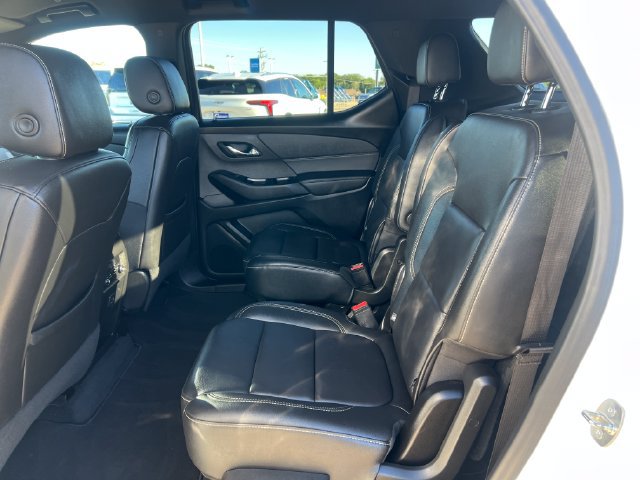 Used 2023 Chevrolet Traverse LT AWD/4WD image 14