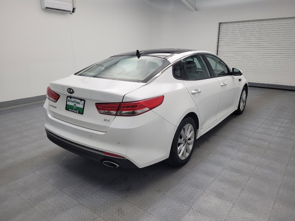 Used 2016 Kia Optima EX w/ Option Group 040 FWD image 9