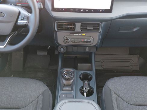 New 2026 Ford Maverick XLT w/ Equipment Group 301A image 36