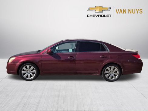 Used 2005 Toyota Avalon Touring FWD image 8