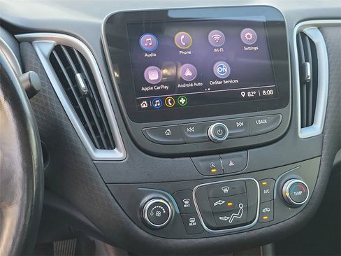 Used 2022 Chevrolet Malibu RS image 21