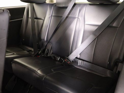 Used 2024 Ford Expedition Max XLT image 14