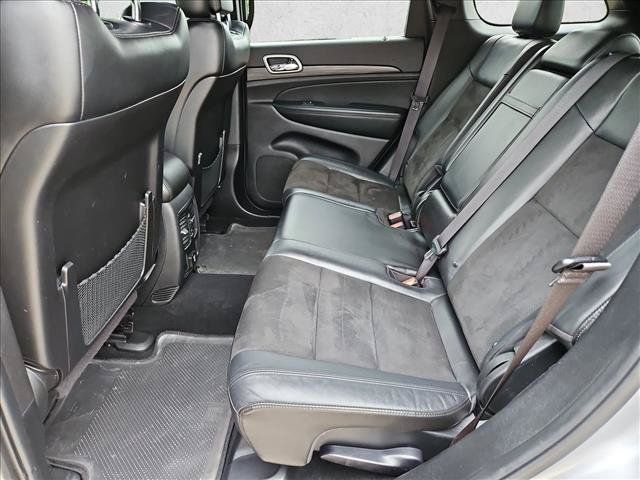 Used 2021 Jeep Grand Cherokee Laredo X AWD/4WD image 19