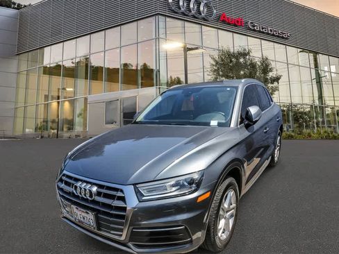 Used 2019 Audi Q5 2.0T Premium w/ Convenience Package AWD/4WD image 1
