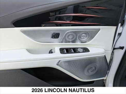 New 2026 Lincoln Nautilus Black Label image 7