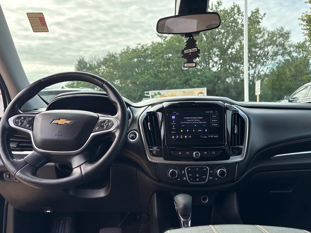 Used 2021 Chevrolet Traverse LT w/ LPO, Floor Liner Package AWD/4WD image 21