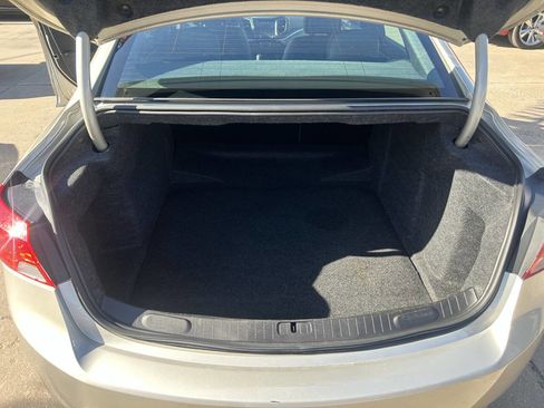 Used 2014 Chevrolet Impala LT FWD image 10