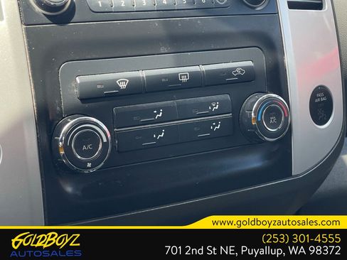 Used 2013 Nissan Xterra S AWD/4WD image 30