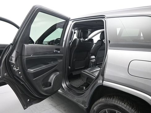 Used 2021 Jeep Grand Cherokee Limited w/ Quick Order Package 28K 80th AWD/4WD image 17