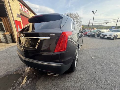 Used 2017 Cadillac XT5 Luxury w/ Driver Awareness Package AWD/4WD image 7