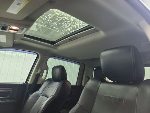 Used 2017 RAM 1500 Laramie w/ Convenience Group image 17