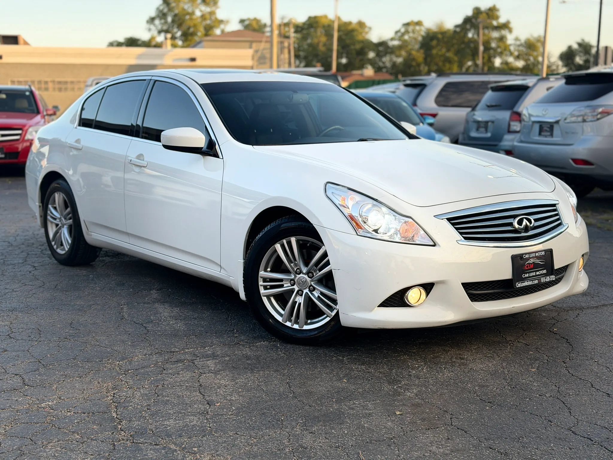 Used 2012 INFINITI G37 x Sedan w/ Premium Pkg AWD/4WD image 3