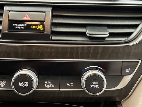 Used 2019 Honda Accord EX-L image 50