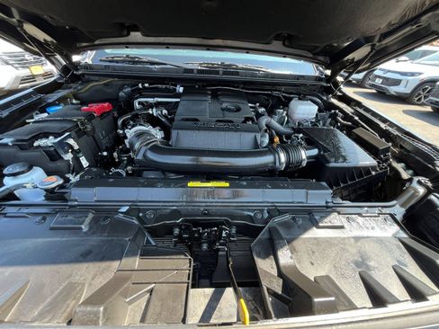 Used 2026 Nissan Frontier PRO-4X AWD/4WD image 33