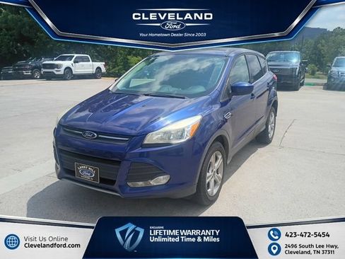 Used 2016 Ford Escape SE FWD image 1