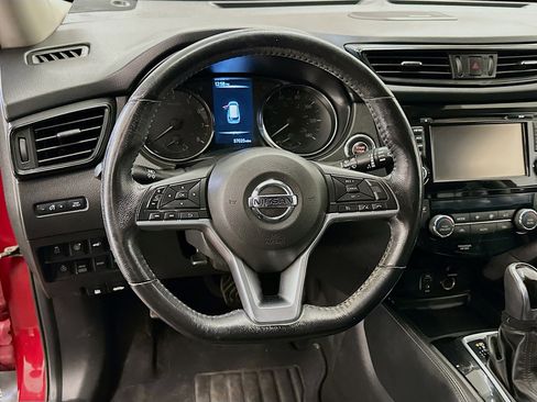 Used 2017 Nissan Rogue SL w/ SL Premium Package image 18