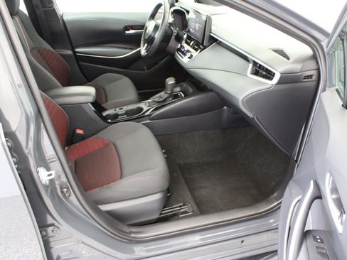 Used 2024 Toyota Corolla SE FWD image 34