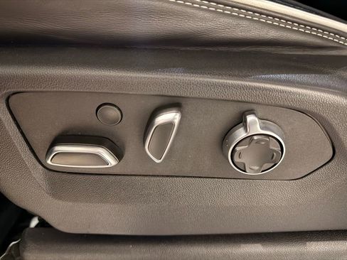 Used 2024 GMC Sierra 1500 AT4X image 14