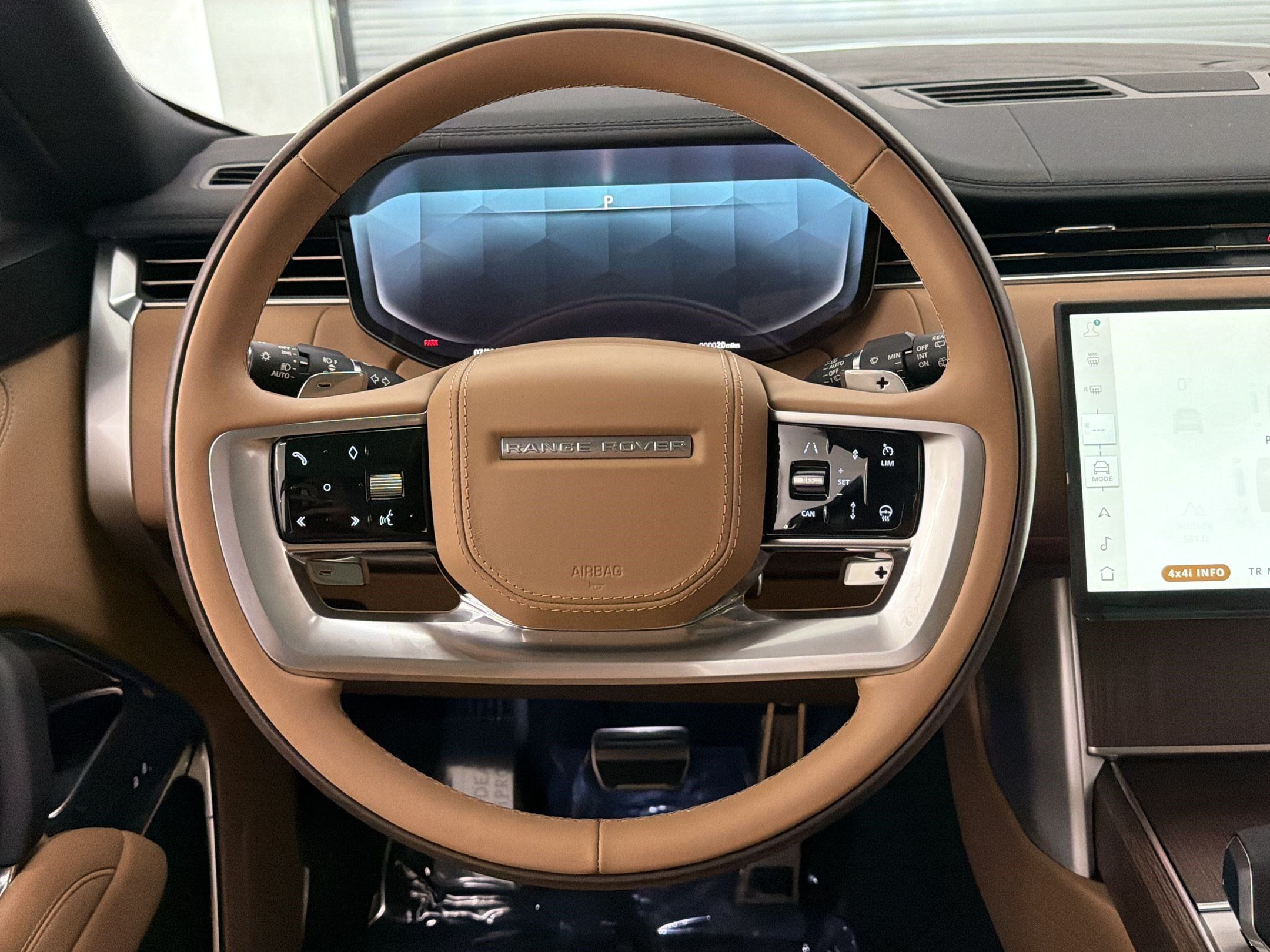 New 2026 Land Rover Range Rover SE AWD/4WD image 11