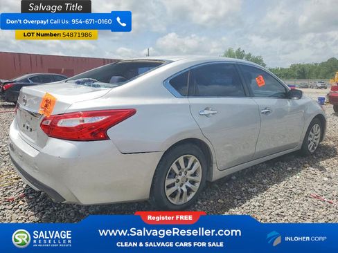 Used 2017 Nissan Altima 2.5 S w/ Power Driver Seat Package FWD image 4