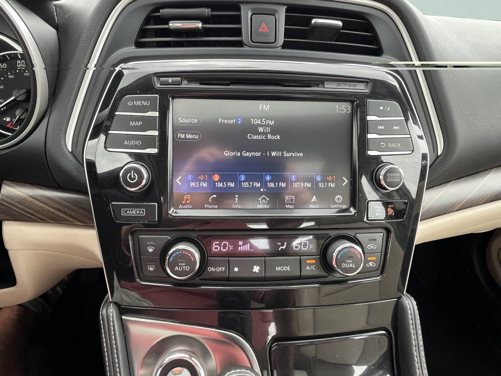 Used 2016 Nissan Maxima Platinum FWD image 20