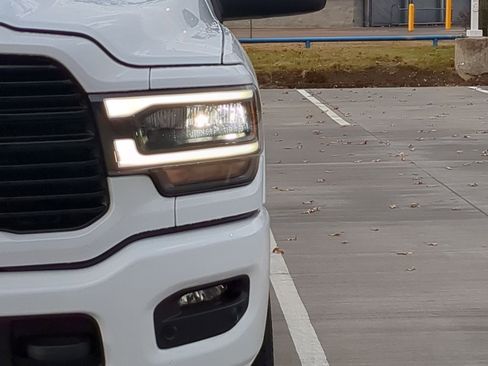 Used 2024 RAM 3500 Laramie w/ Night Edition image 11