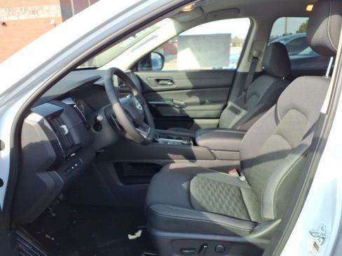 New 2026 Nissan Pathfinder SV image 26