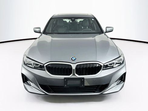 Used 2026 BMW 330i Sedan RWD image 2