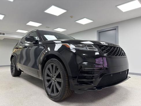 Used 2018 Land Rover Range Rover Velar AWD/4WD image 4
