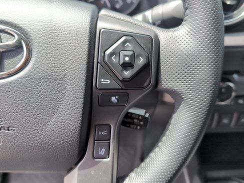 Used 2023 Toyota Tacoma TRD Sport w/ Advanced Technology Package image 17