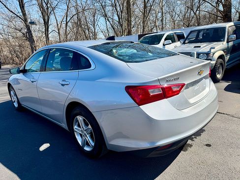 Used 2021 Chevrolet Malibu LS FWD image 7
